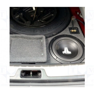 BMW X5, X6 (2006-2014) subwoofer box (stealth). BM