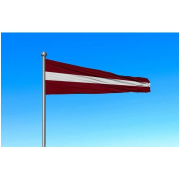 Latvijas karoga vimpelis 80 x 270 cm Karogu Veikal