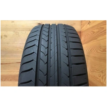 235/60R17 GoodYear EfficientGrip - 4.5mm