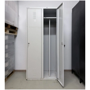 Lietots - Lietots garderobes skapis Vildeta, 2x400