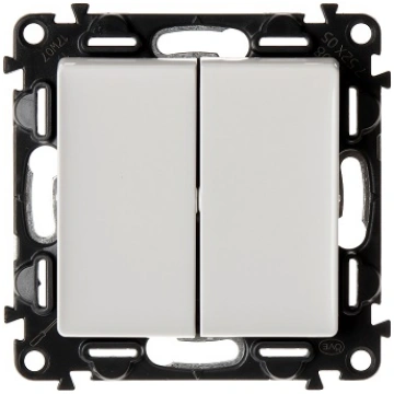 Balts slēdzis Niloe Step Legrand 863105