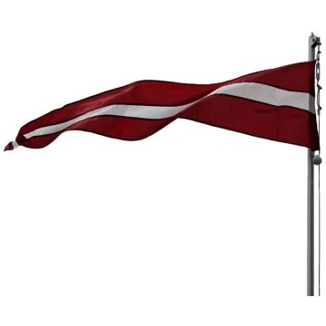 Latvijas valsts karoga vimpelis 0,60x2,04m - Polie