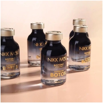 Eyebrow Botox Nikk Mole