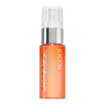 Rodial. Pūķa asinis. hialuronic. hidrāts un galven