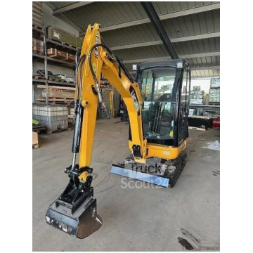 Lietots - JCB 8018 CTS