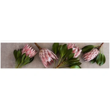 Aria Protea Lux Velvet Table Runner Light Hearted