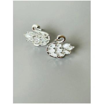 Auskari gulbja formā iedvesmoti no Swarovski stila