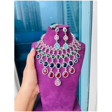 Jaya necklace PTrendz