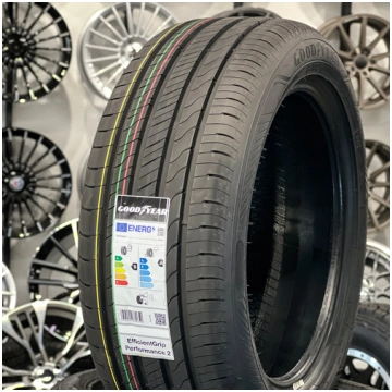 235/60R20 Goodyear EfficientGrip Performance 2 108