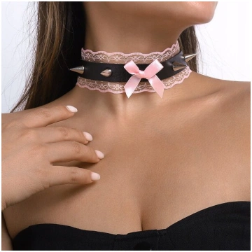 CHOKER Mežģīņu izšūts melns gotikas piekariņš CH10