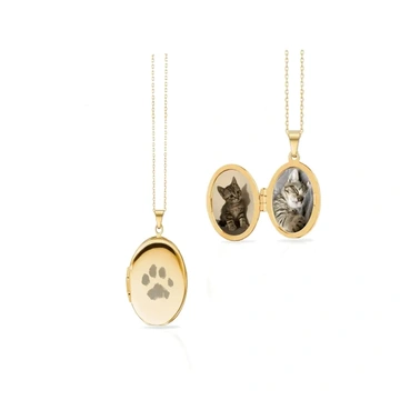 Customizable Oval Locket Necklace stormluxied