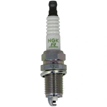 NGK Aizdedzes svece BKR6EY 3696