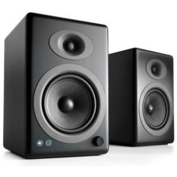 Skaļrunis Audioengine A5+BT, melna krās