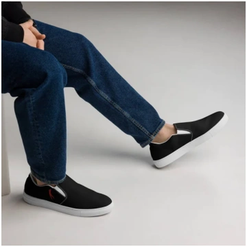 SCARPA UOMO SENZA LACCI