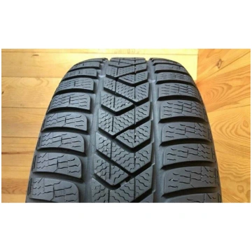 215/60R16 Pirelli Sottozero 3