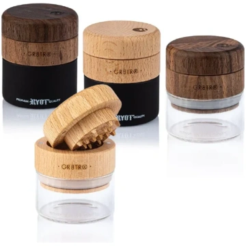 Lietots - RYOT Wood GR8TR Grinder Med Burkkropp