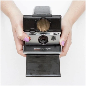 Piederums, POLAROID, POLAROID ORIGINALS FILM SHIEL