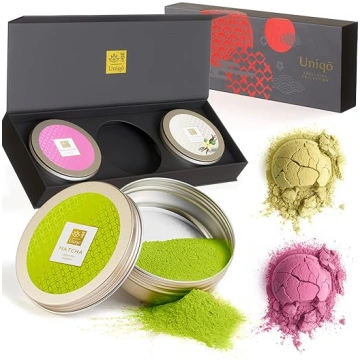 Tējas Uniqo Matcha pulvera komplekts ar rozā, vani