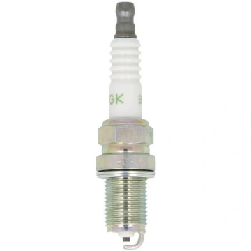 NGK Aizdedzes svece BCP6E 5860