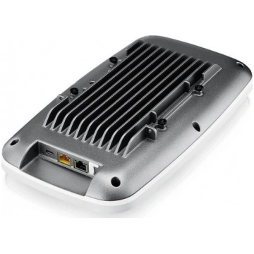 ZYXEL WBE630S BE12.3K 2.4GHz 2x2 2 5 or 6GHz: 4x4: