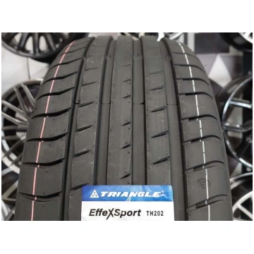 235/40R19 Triangle Effexsport TH202 96Y XL Elect