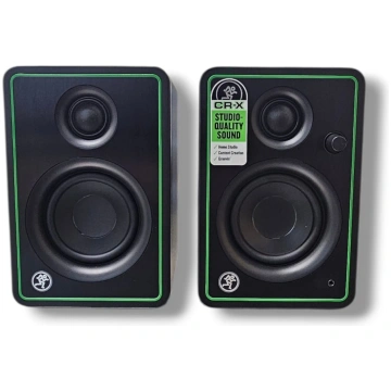 Mackie Cr3-X