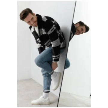 Vīriešu sporta zeķes ar svītrām Steven art.057 41-