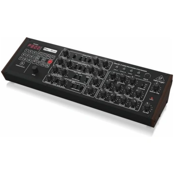 Behringer PRO-800 Syntezator analogowy