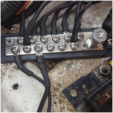 5 Screw Terminal Ground Distribution Block kits Li