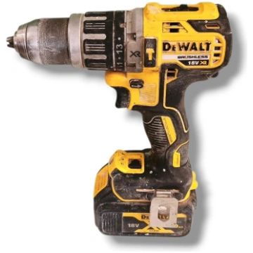 Lietots - DeWalt DCD796