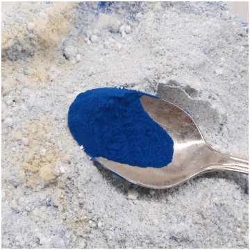 Zilās spirulīnas ekstrakts (Phycocyanin)