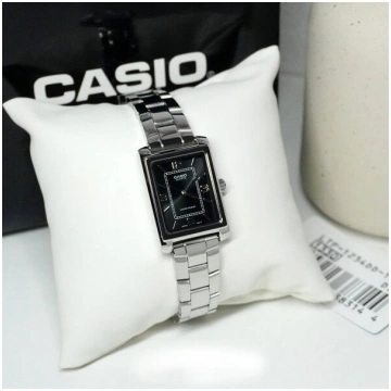 Sieviešu pulkstenis Casio, melns/sudraba TY52878