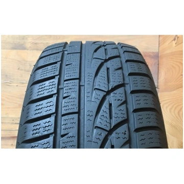 225/60R17 Hankook Winter I Cept Evo